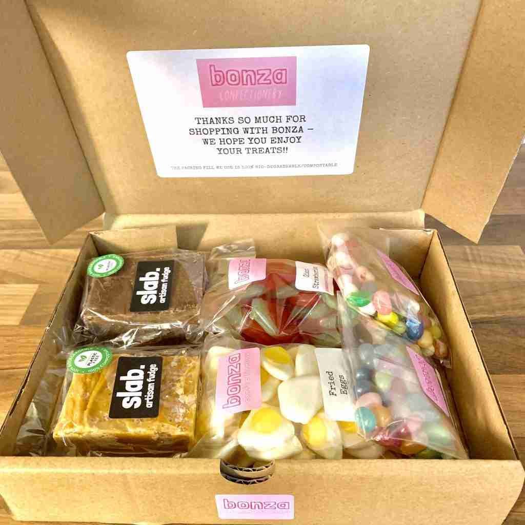 Bonza Postage Box